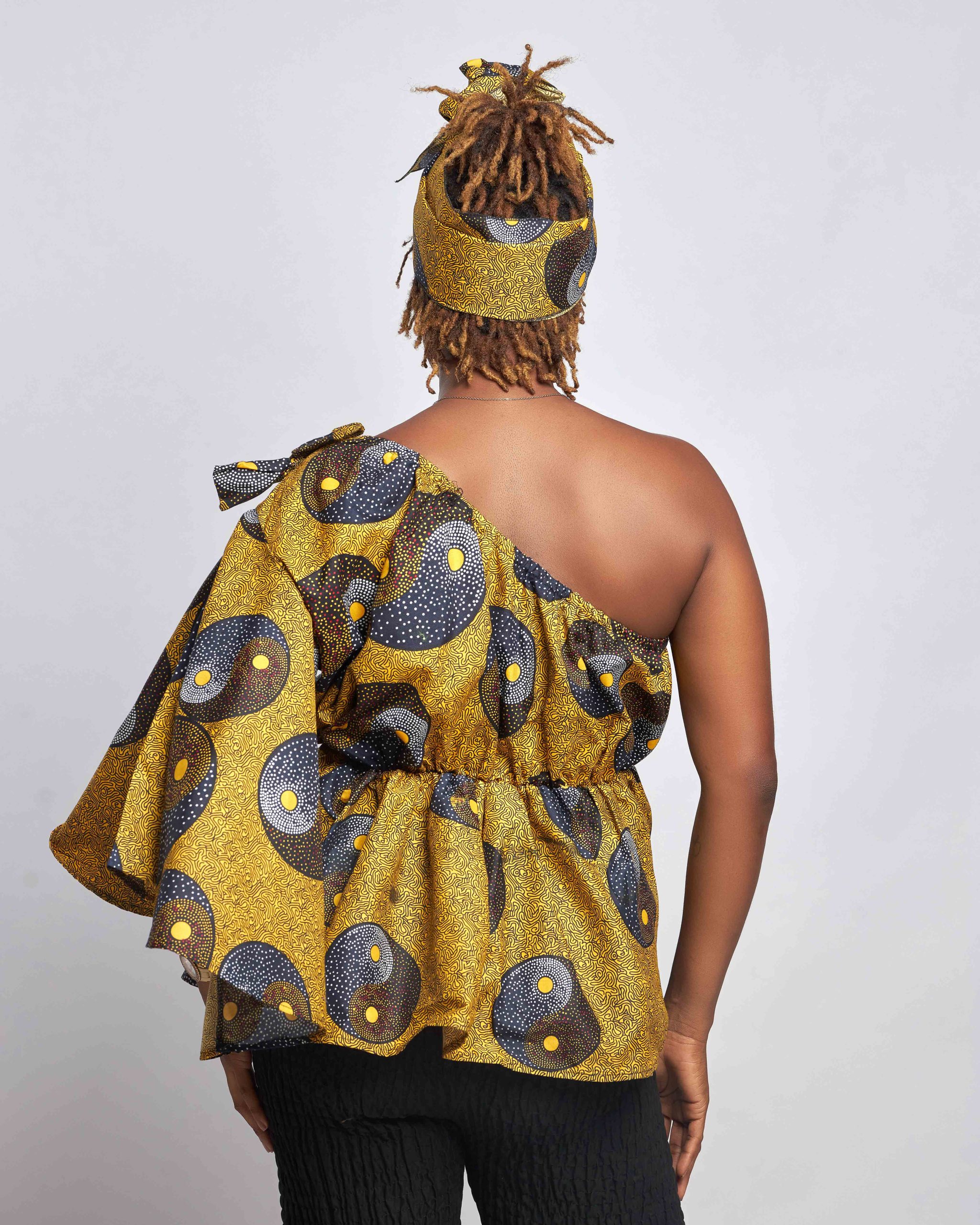 African Clothing for Women. Ankara Women's Long Sleeves Top. Retail and Wholesale, Made in Africa