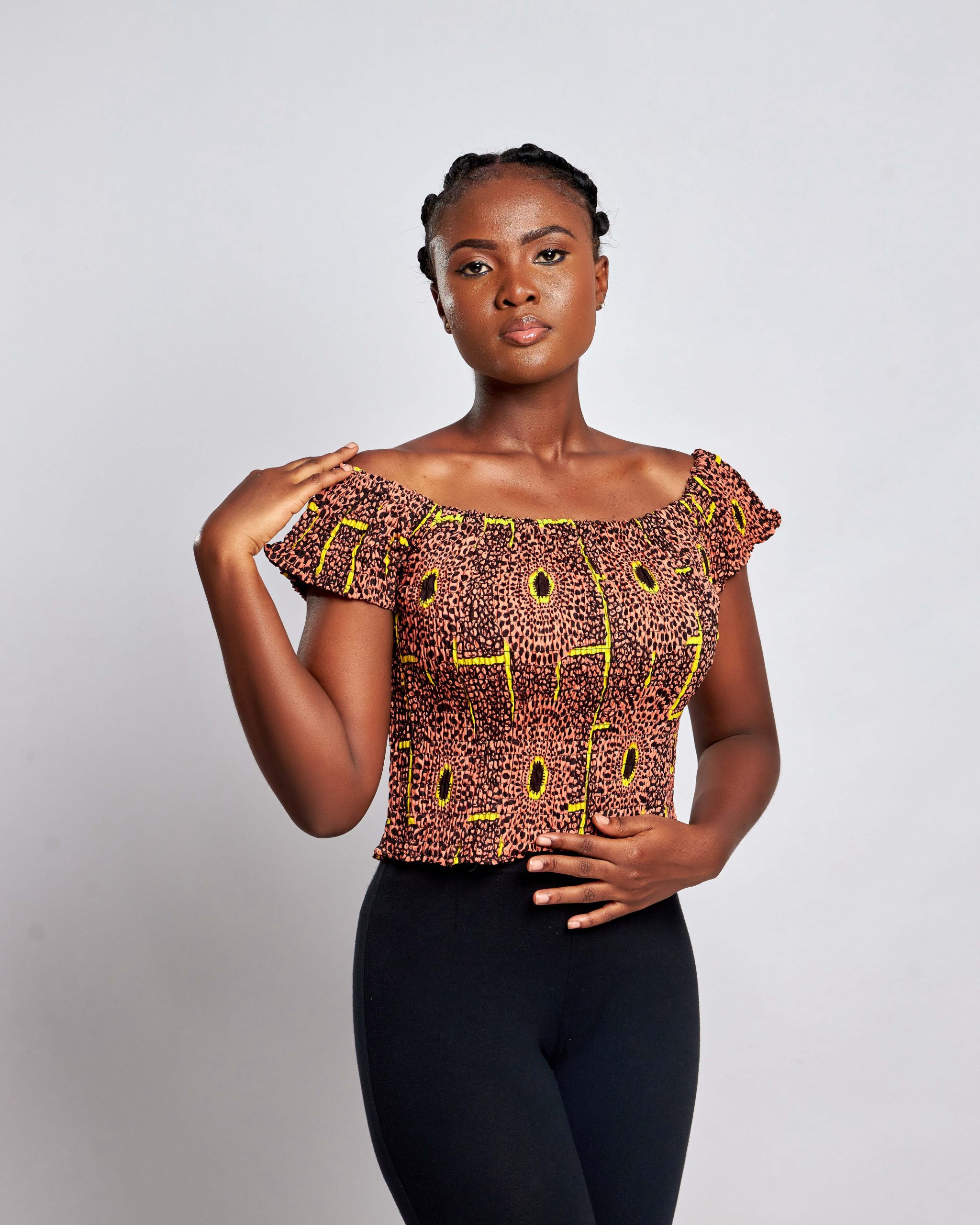 African Clothing for Women. Ankara Women's Short Sleeves Elastic Top. Retail and Wholesale, Made in Africa