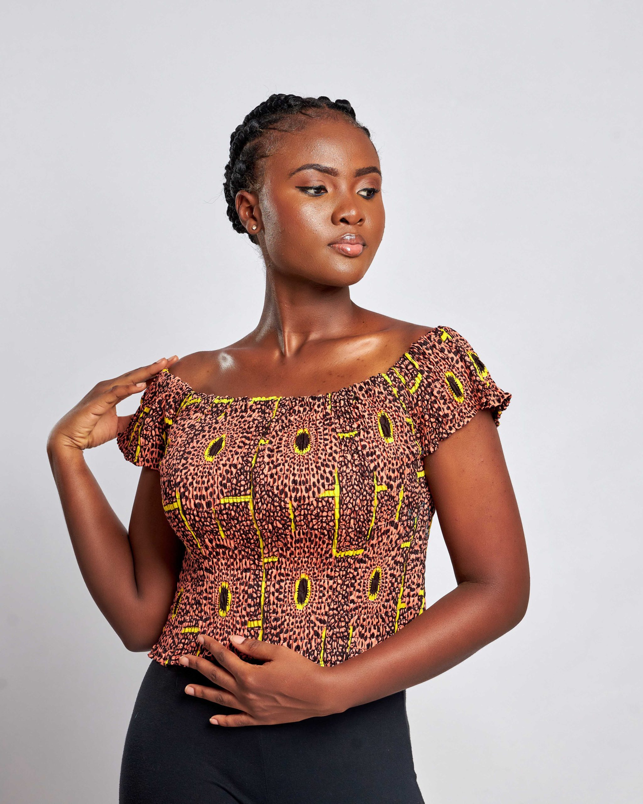 African Clothing for Women. Ankara Women's Short Sleeves Elastic Top. Retail and Wholesale, Made in Africa