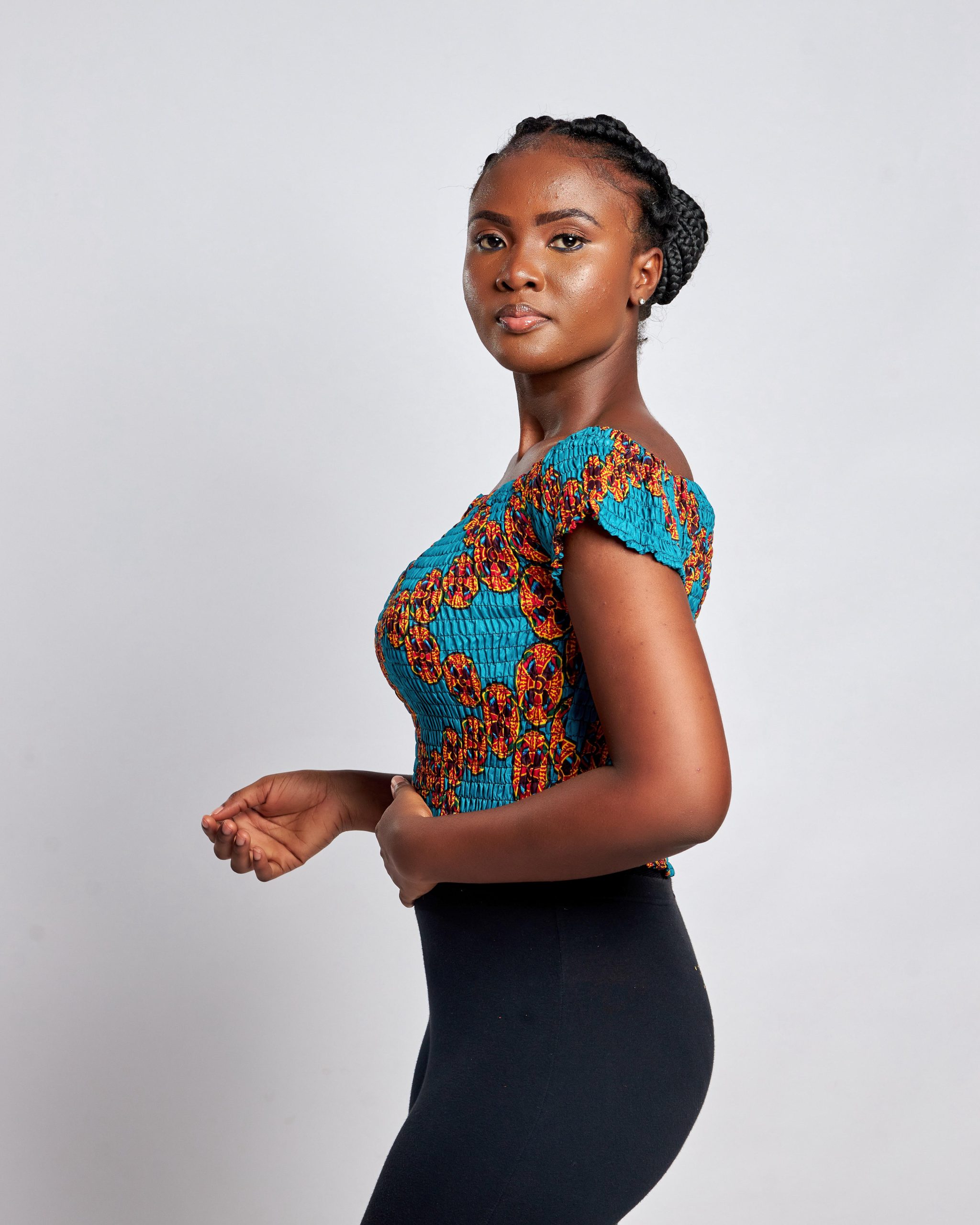 African Clothing for Women. Ankara Women's Short Sleeves Elastic Top. Retail and Wholesale, Made in Africa