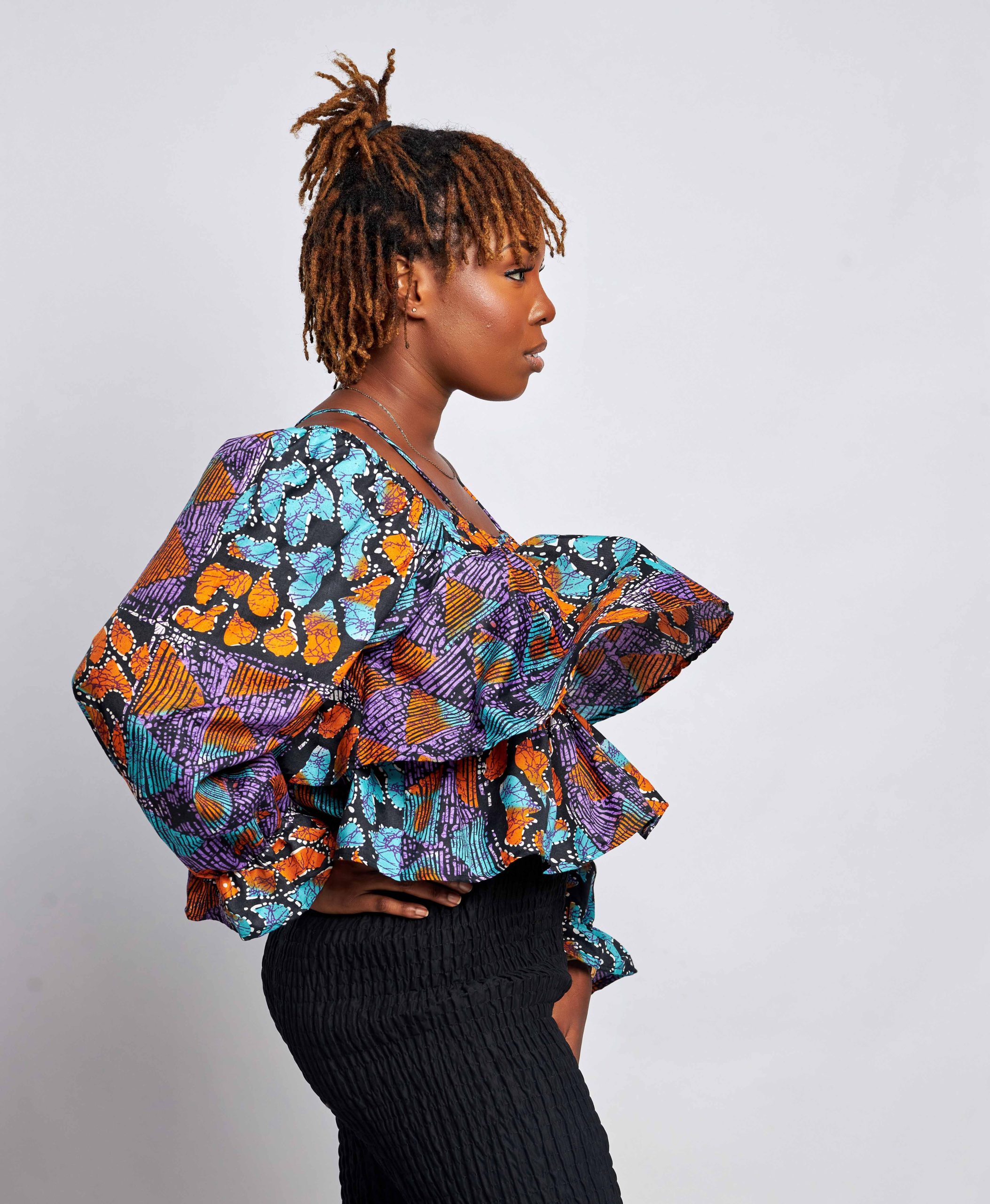 African Clothing for Women. Ankara Women's Long Sleeves Top. Retail and Wholesale, Made in Africa