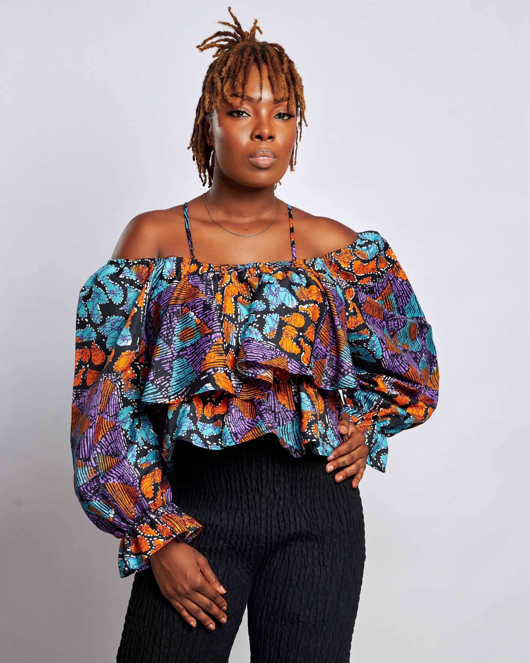 African Clothing for Women. Ankara Women's Long Sleeves Top. Retail and Wholesale, Made in Africa