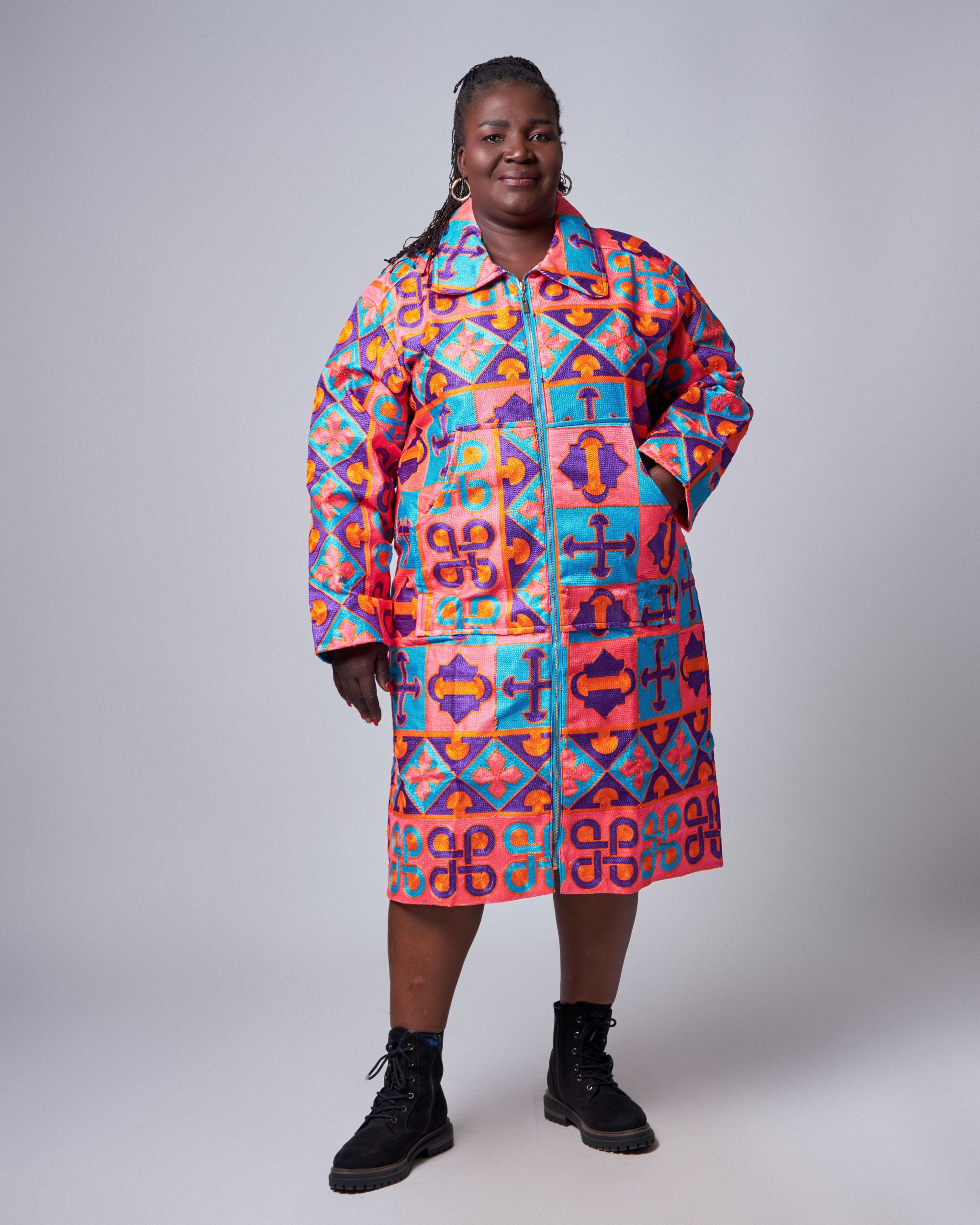 African Clothing for Women. Blazer made in Africa. Retail and Wholesale.